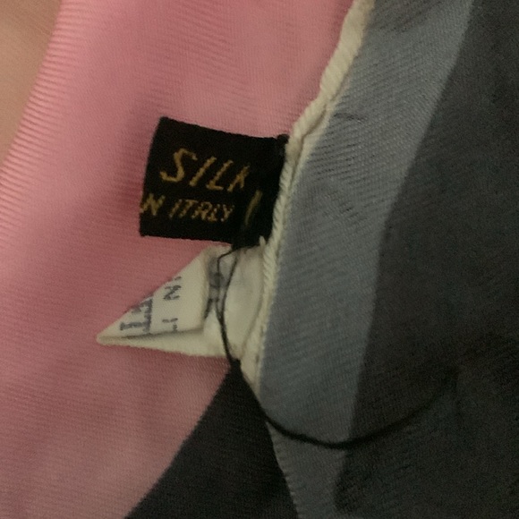 Saks Fifth Avenue 💯 SILK scarf - Picture 6 of 7